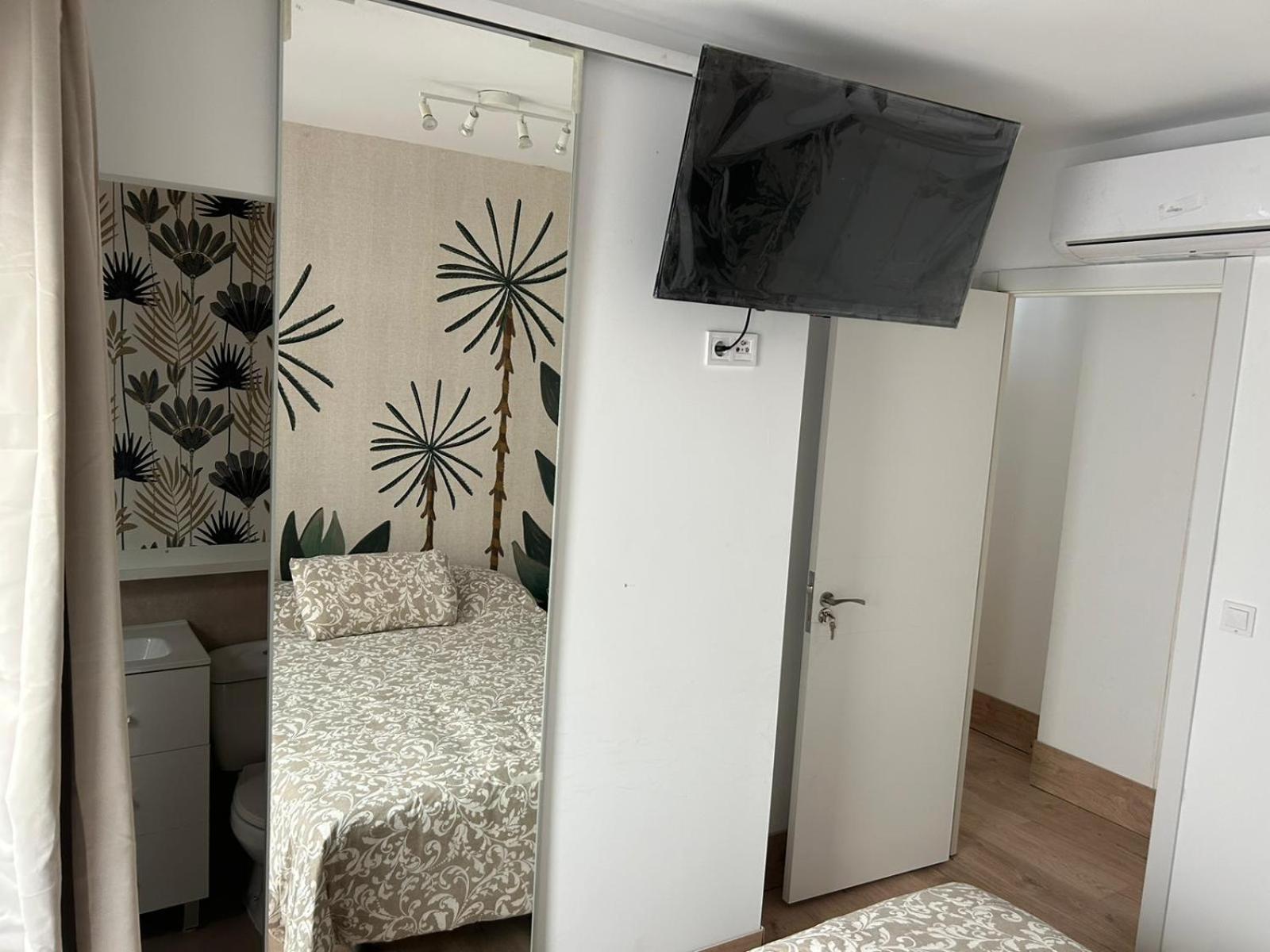 La Maison Del Mar Guest House Málaga Dış mekan fotoğraf