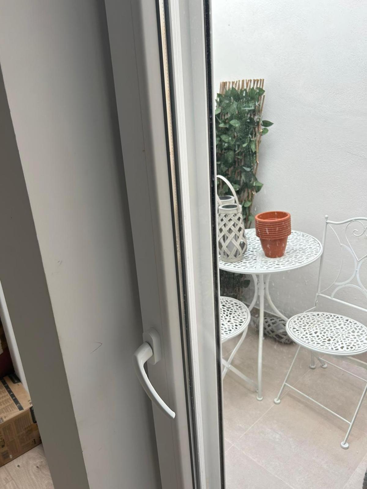 La Maison Del Mar Guest House Málaga Dış mekan fotoğraf